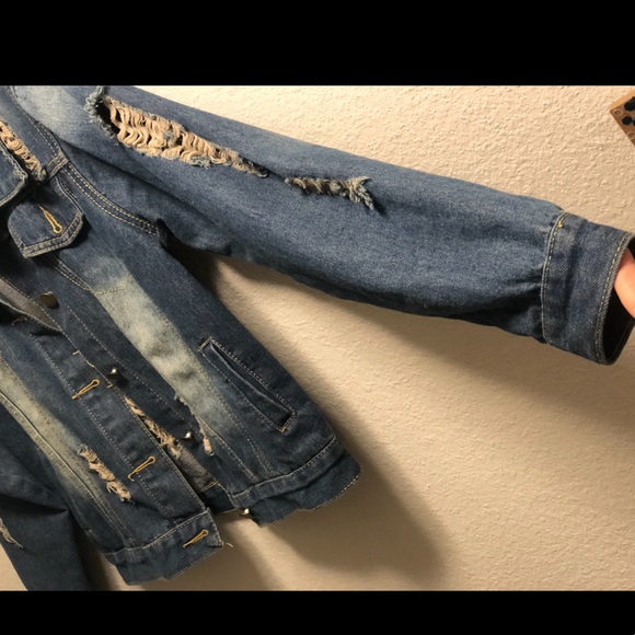 Bleach-washed Ripped Denim Jacket - Picture 2 of 8